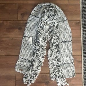 NWT Barts Scarf